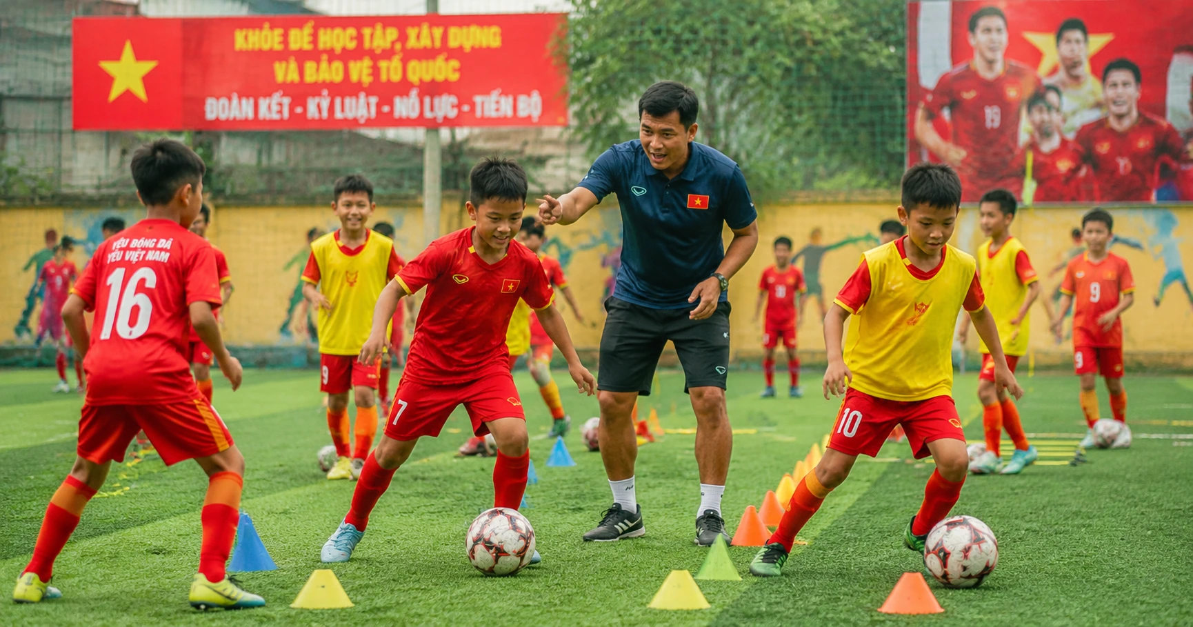 Tổng quan về lê thanh và vai trò trong bóng đá Việt Nam - image 3 Tổng quan về lê thanh và vai trò trong bóng đá Việt Nam - image 3